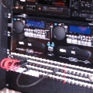 Laut fm Rige-International